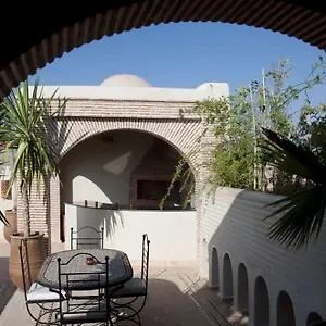 Riad Granvilier Риад